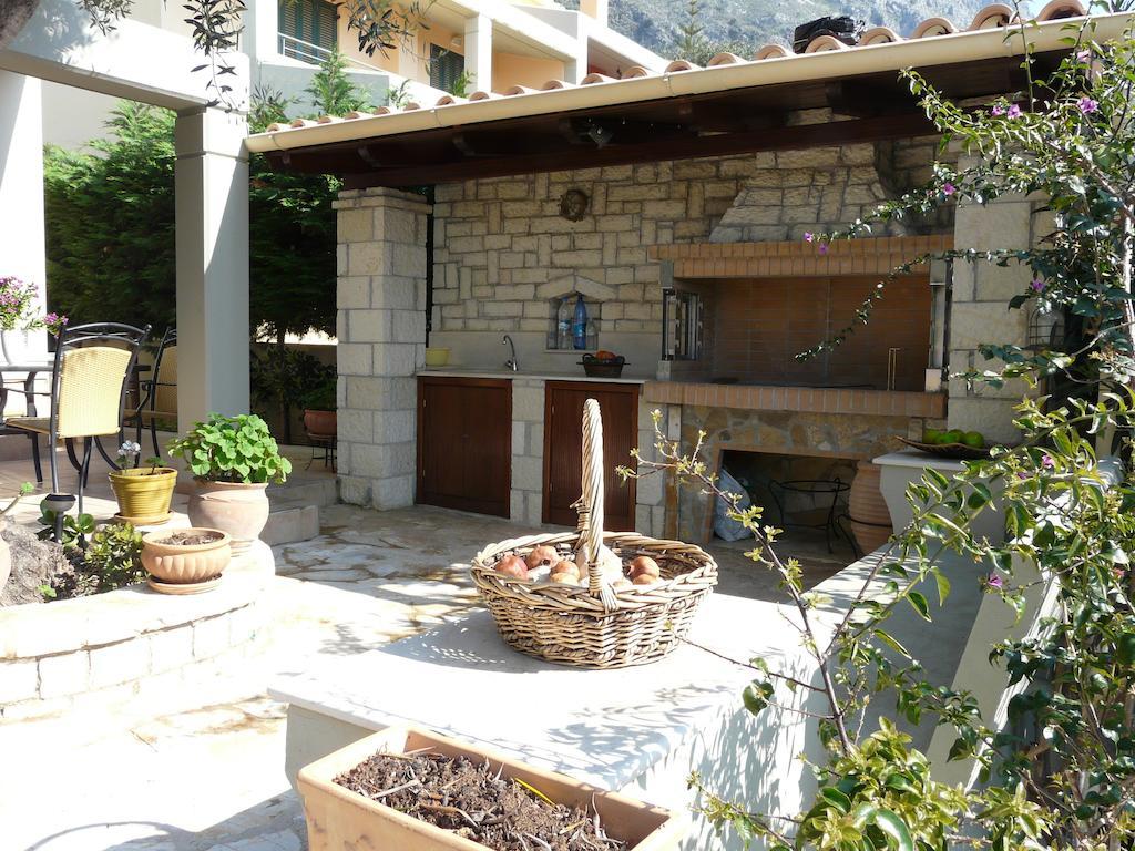 Villa Aliki Барбати Екстериор снимка